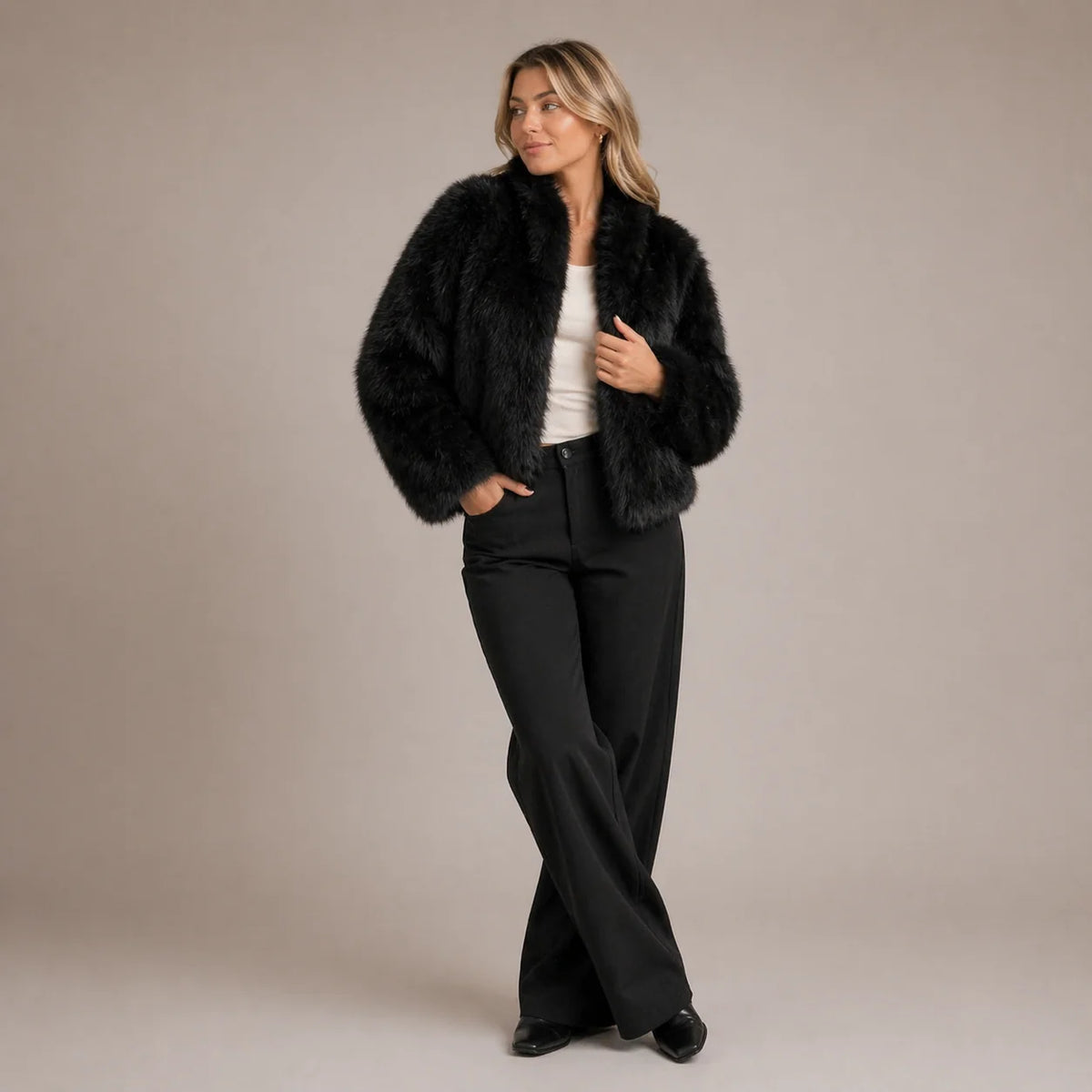 Faux Fur Coat ? Soft Warmth with Modern Round Neck Style 2
